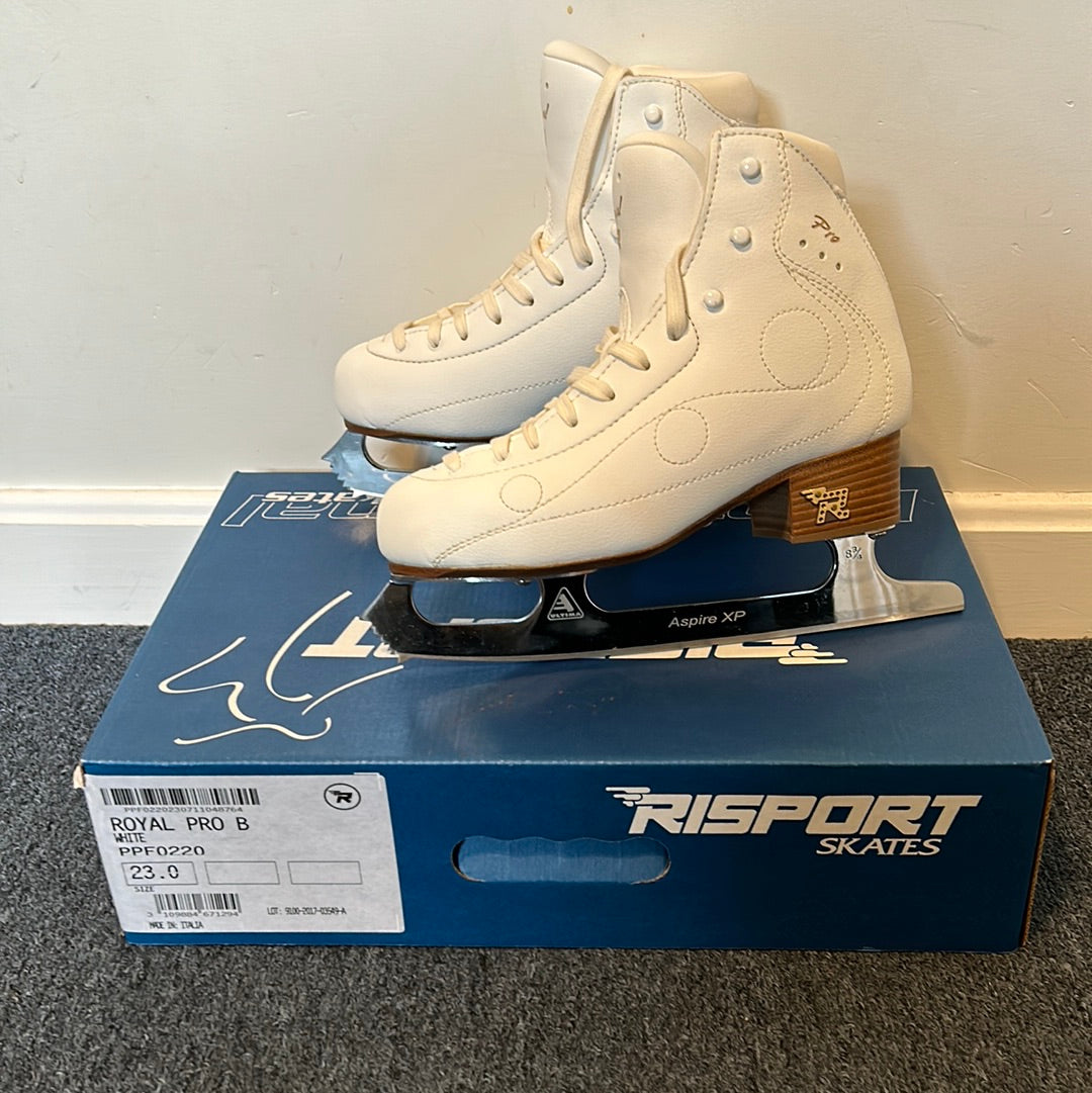 Risport Royal Pro with Jackson Aspire Blade attached SALE!