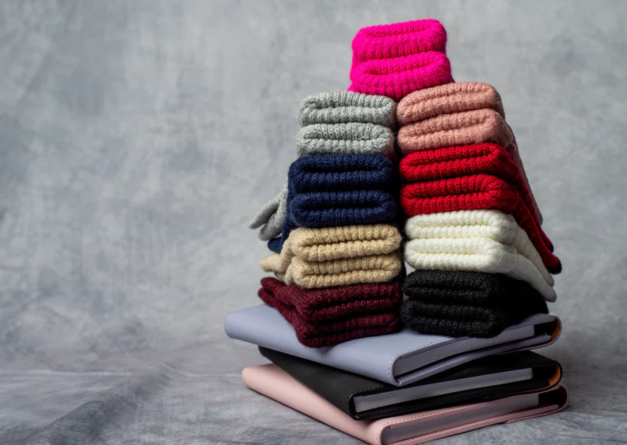 The Gliding Gloves by Brilliance Melrose