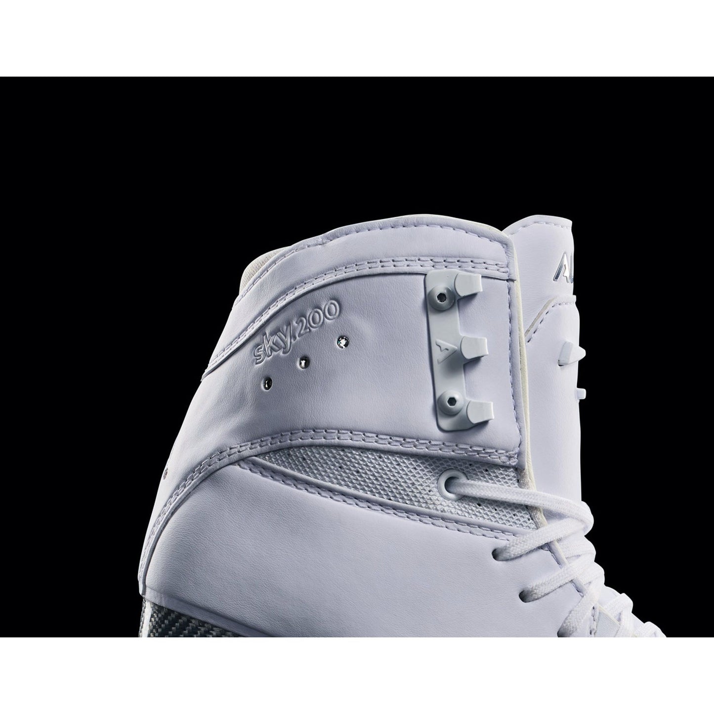 Aura Sky 200 - Ladies Sold in Store ONLY!